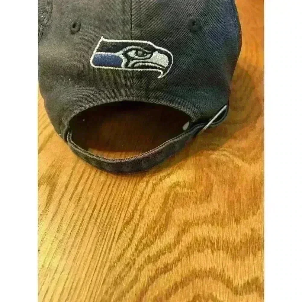 Seattle Seahawks Hat Cap Strap Back Gray NFL Reebok Script One Size